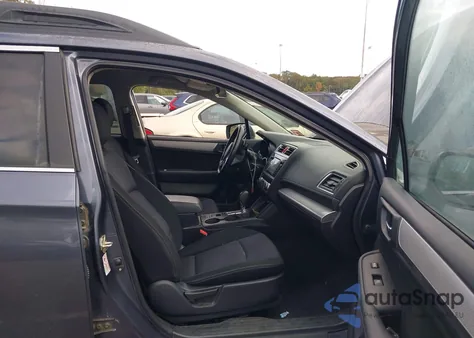 2015 Subaru Outback 2.5I Premium из США, поврежденный, VIN 4S4BSAFC7F3250011